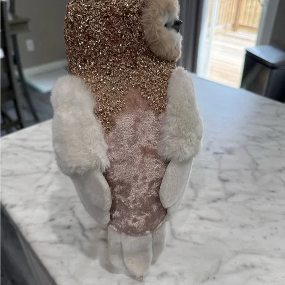 Owl Christmas Decor Ornament
Macy's Plush Owl with Gold and White Details - Picture 4 of 9